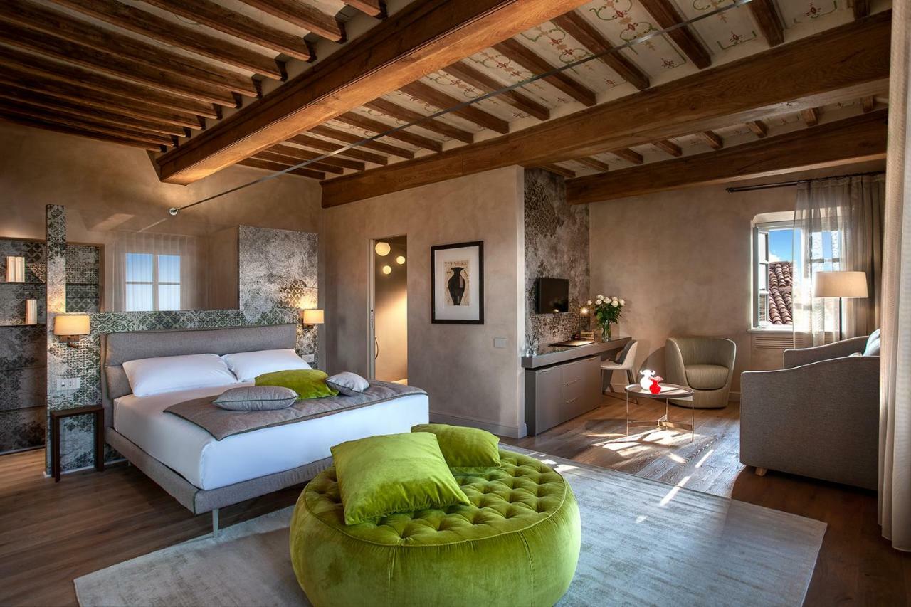 Il Cortile Di San Michele Bed & Breakfast Guarene Ngoại thất bức ảnh